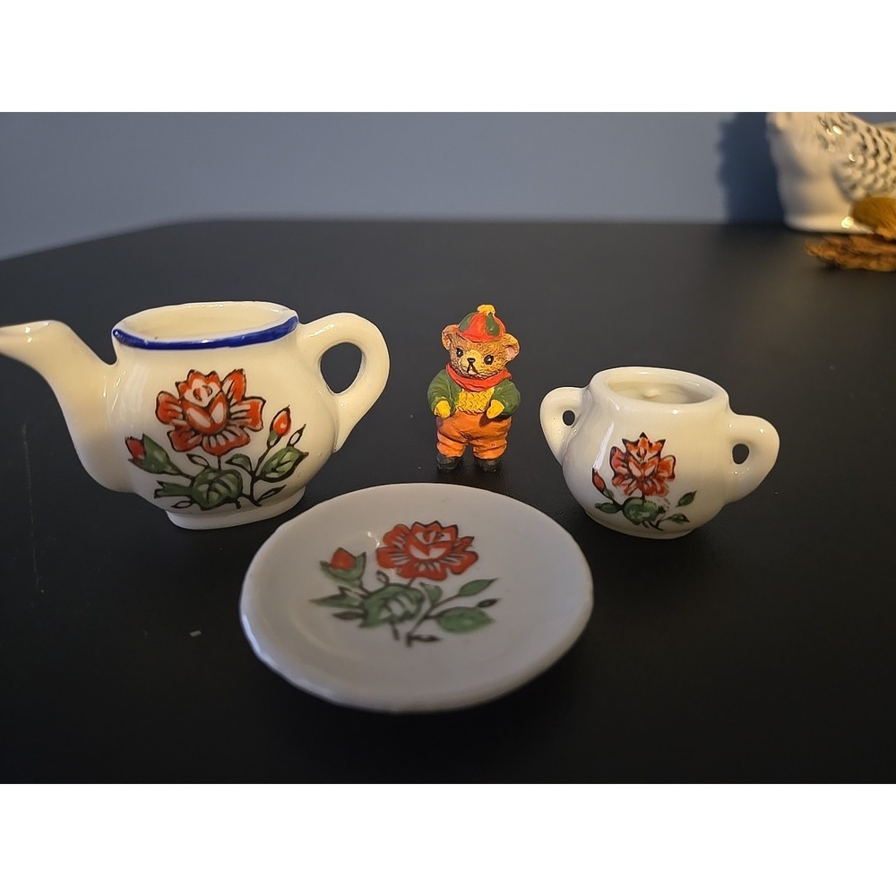 Vintage JAPAN Miniature Tea Set ( 1") Saucer / Teapot for Dolls / display & Bear